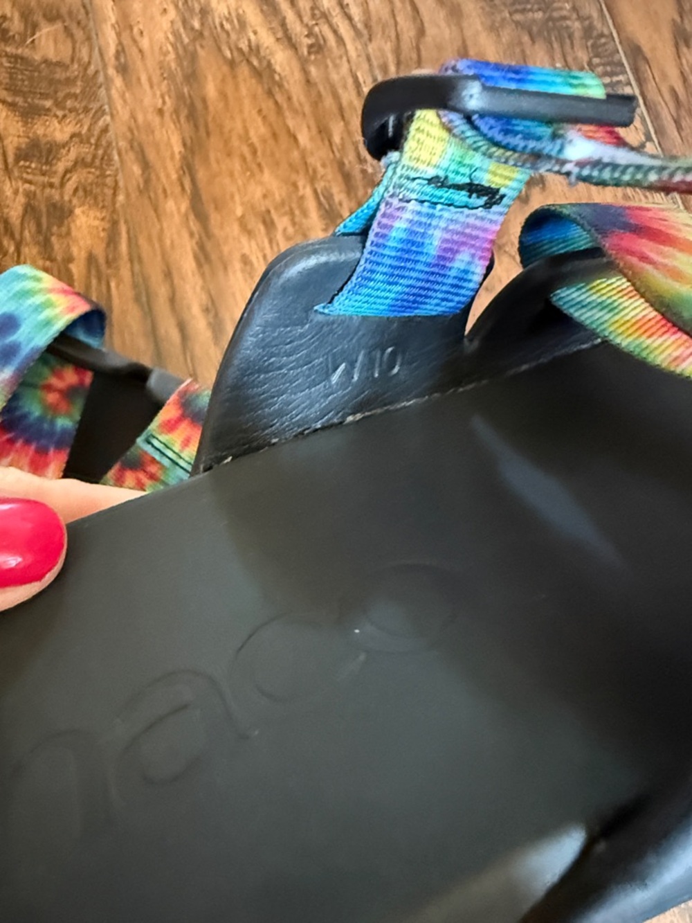 Chaco Women's Slide Sandal with Rainbow Tie-Dye Straps, women’s size 10 - Picture 9 of 9